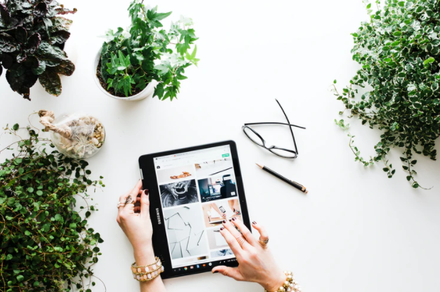 Brooke Lark (Unsplash)