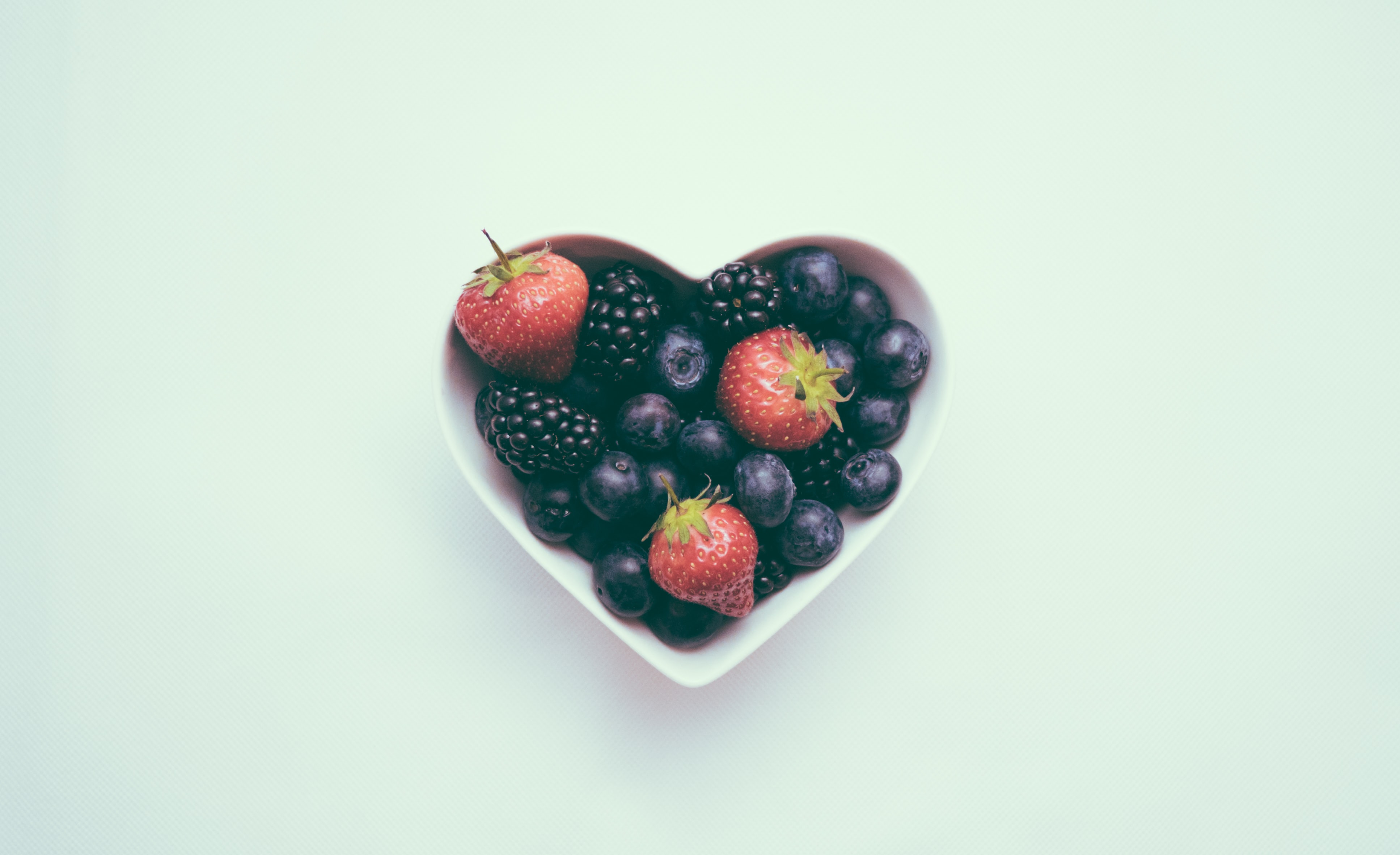 Ilustrasi makanan sehat. (Dok. Jamie Street dari Unsplash)