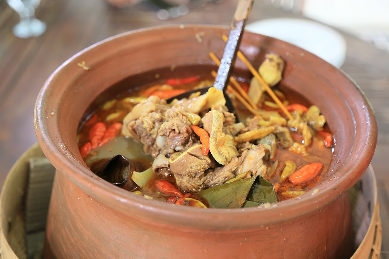 Tengkleng Solo (dok: Dinas Pariwisata Kota Surakarta)