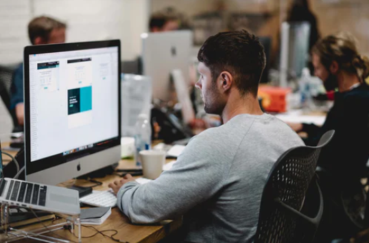 Ilustrasi- Studio Republic (Unsplash)