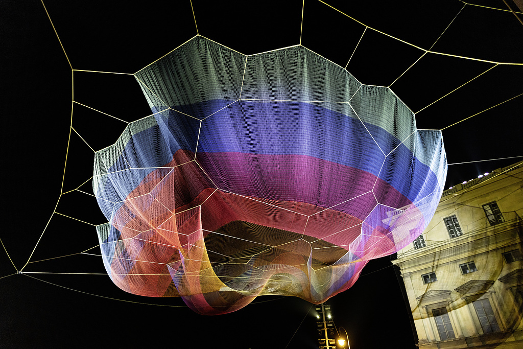 Earthtime 1.26 Munich karya Janet Echelman (Dok. Mercedes-Benz Indonesia)