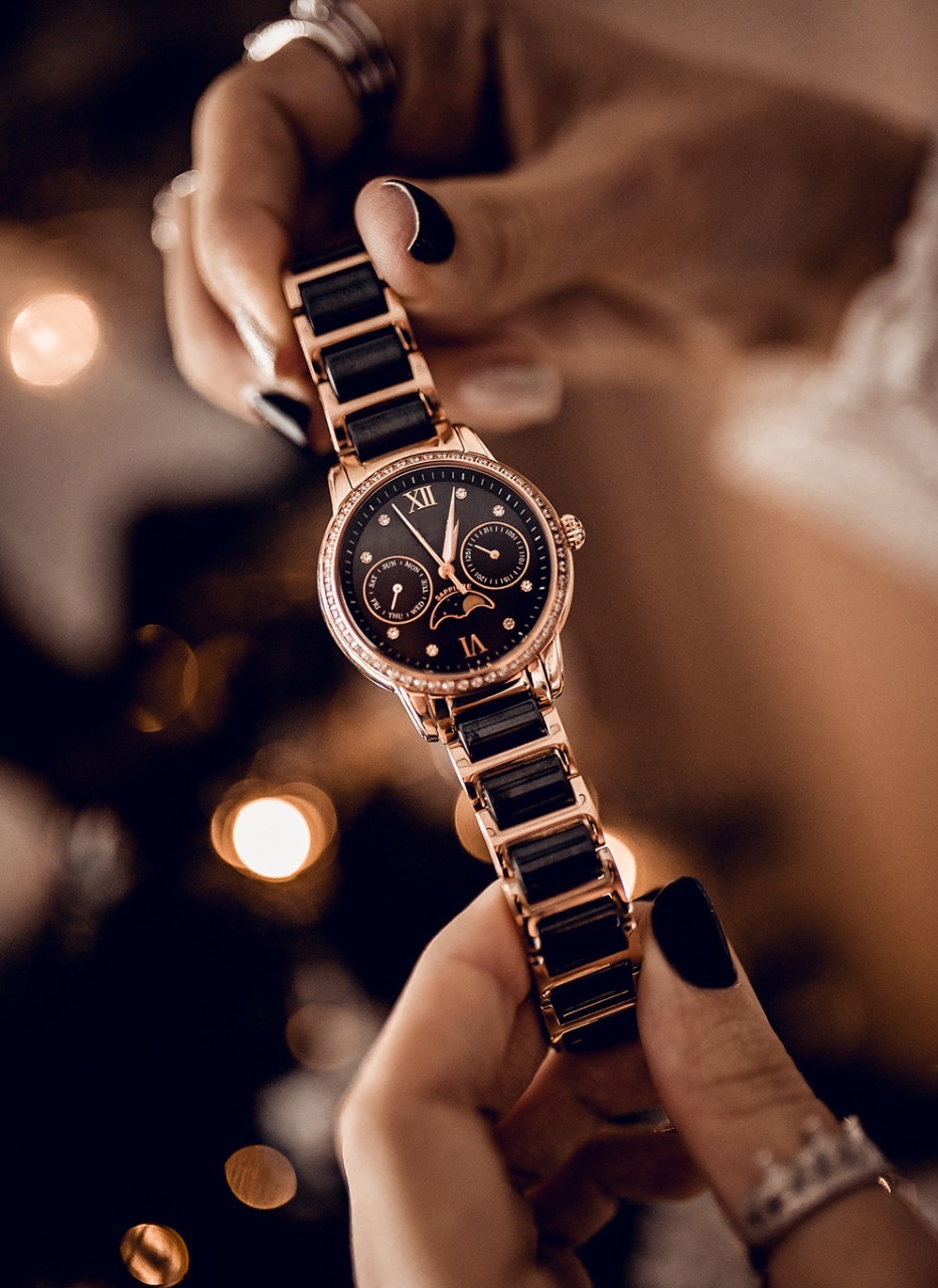 Jam tangan moon phase (dok. hodinkee.com)