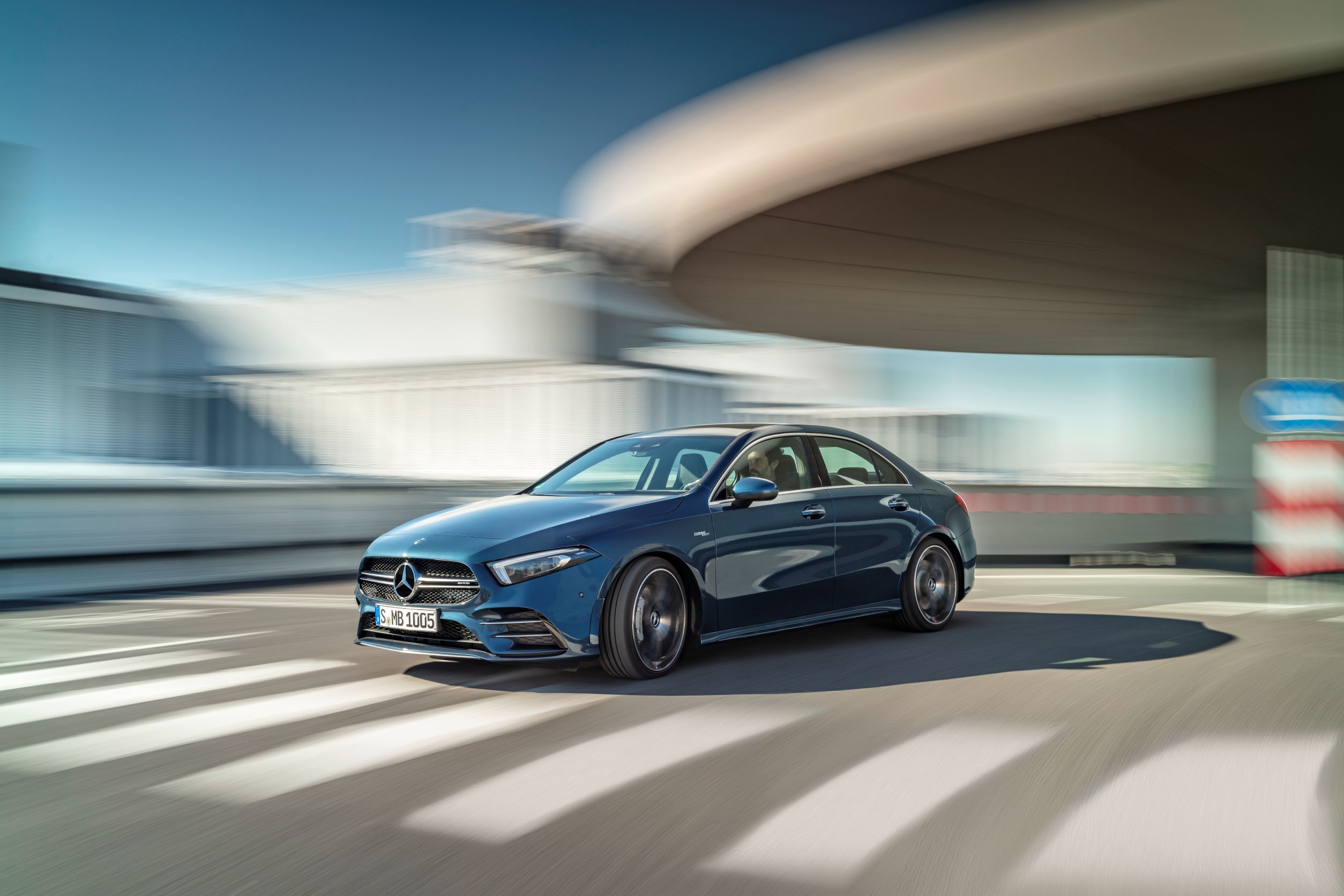  New Mercedes-AMG A 35 4MATIC Sedan (Dok.  Mercedes-Benz Indonesia)