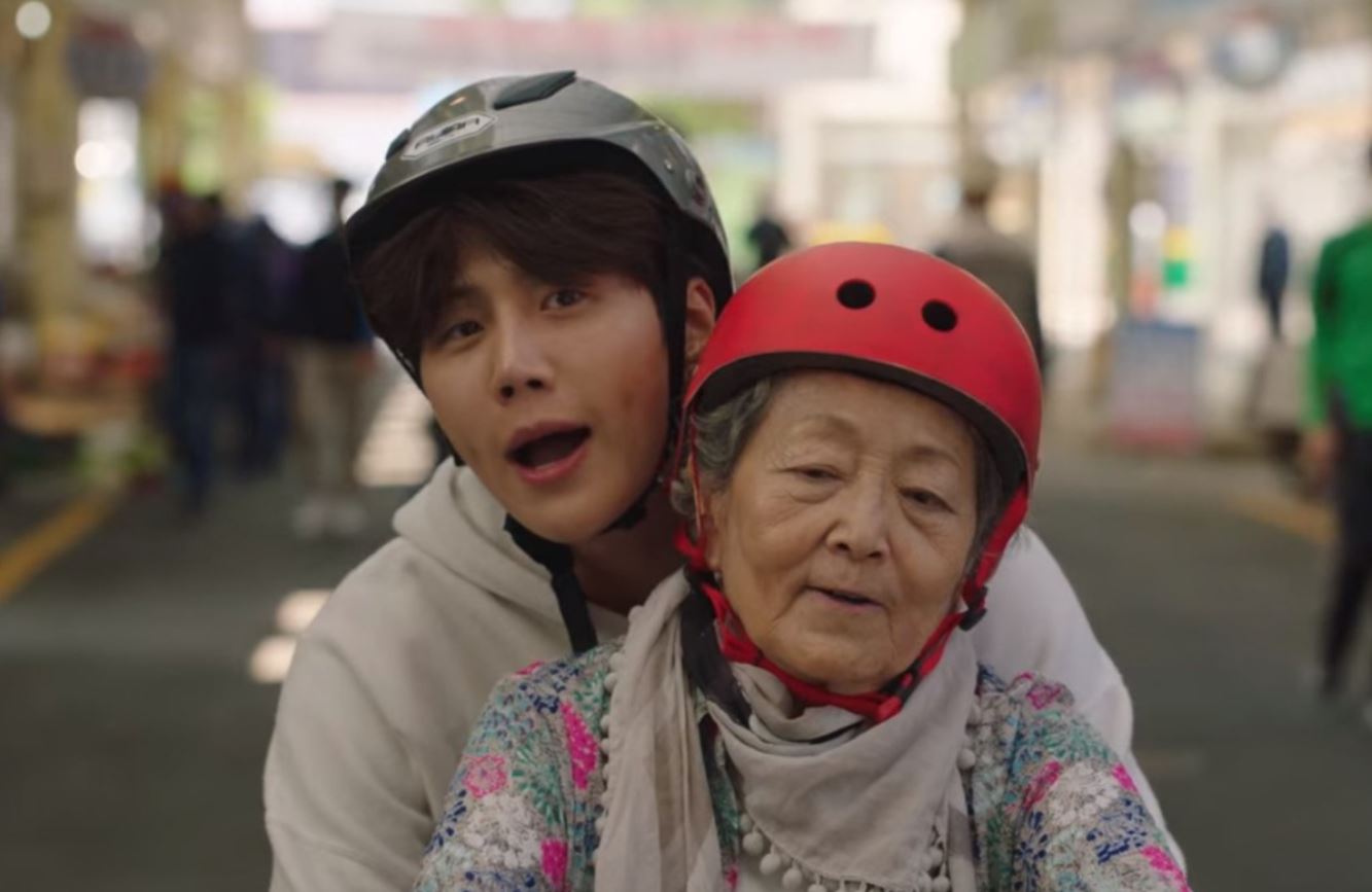 Cuplikan serial Hometown Cha Cha Cha (Dok. tvN)