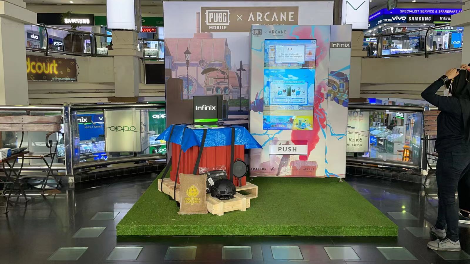 Booth PUBG Mobile X Arcane (dok: PUBG Mobile Indonesia)