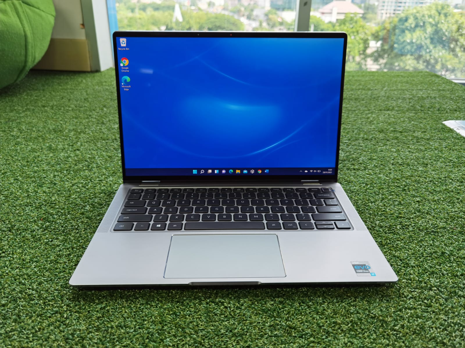 Dell Latitude 9420 (dok. Hypeabis.id/Syaiful)