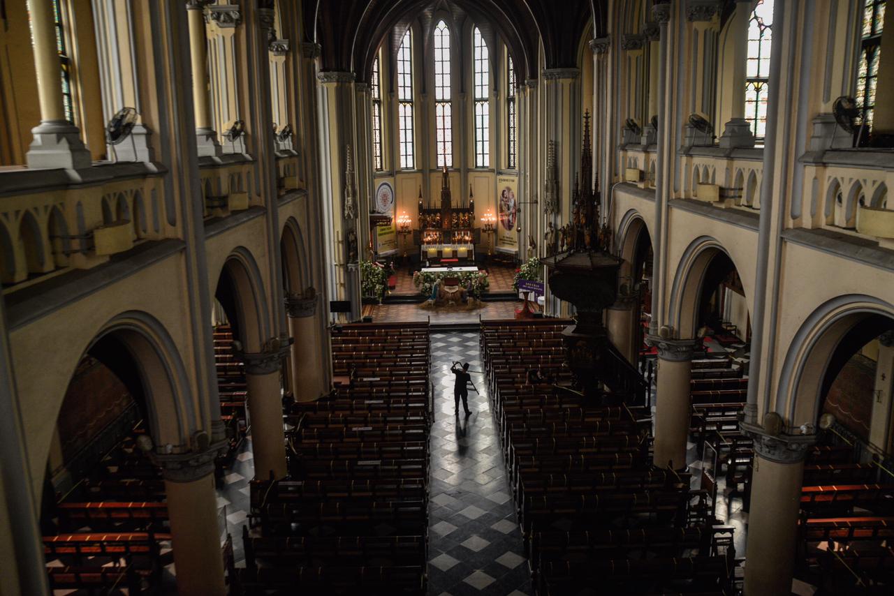 Suasana di dalam Katedral Jakarta (dok. Fanny Kusumawardhani/Bisnis Indonesia)