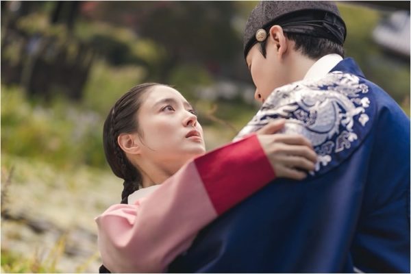 The Red Sleeve (Dok. MBC)