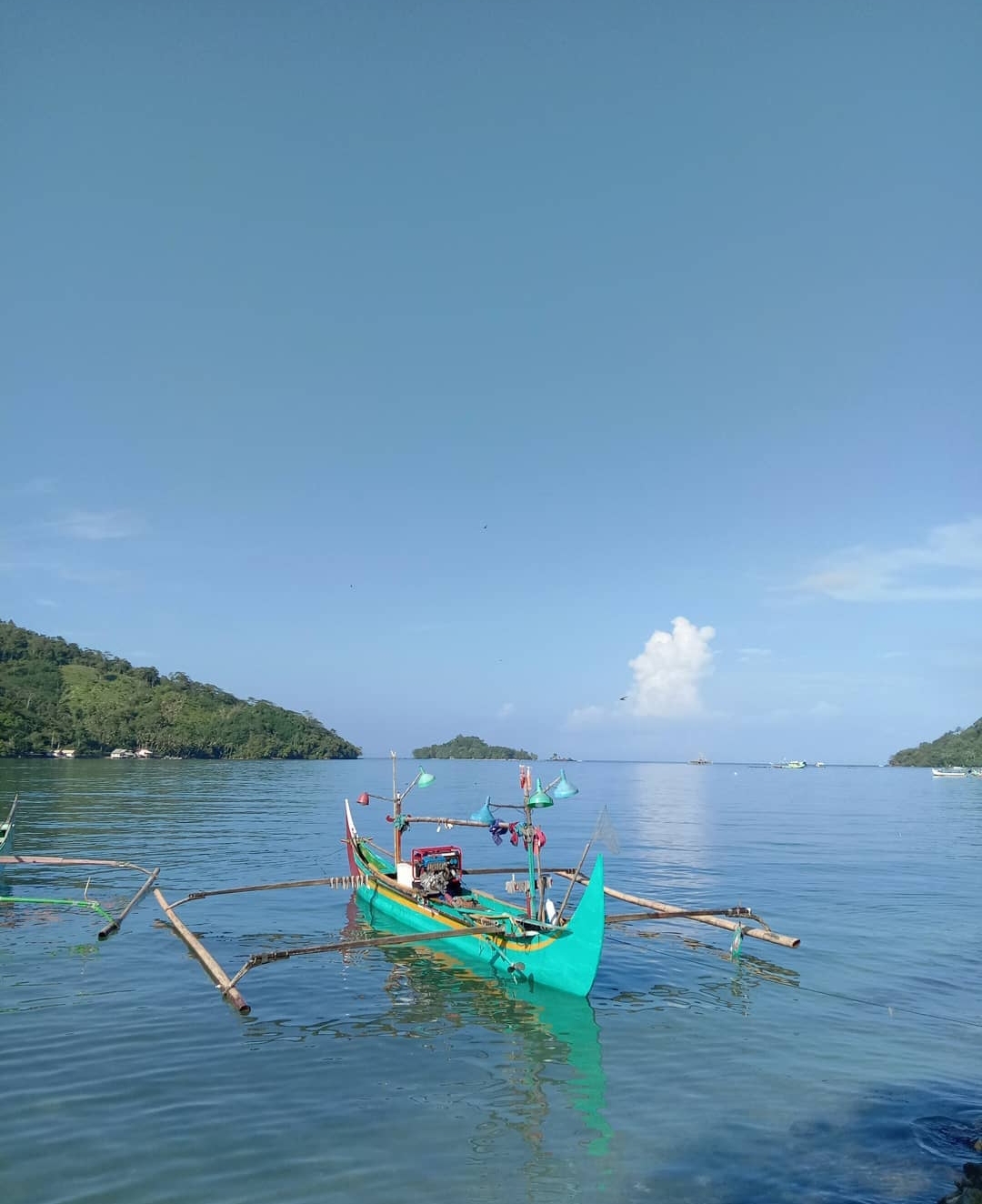 Salah satu pemandangan di Teluk Kiluan, Lampung (Dok. Teluk Kiluan Instagram)