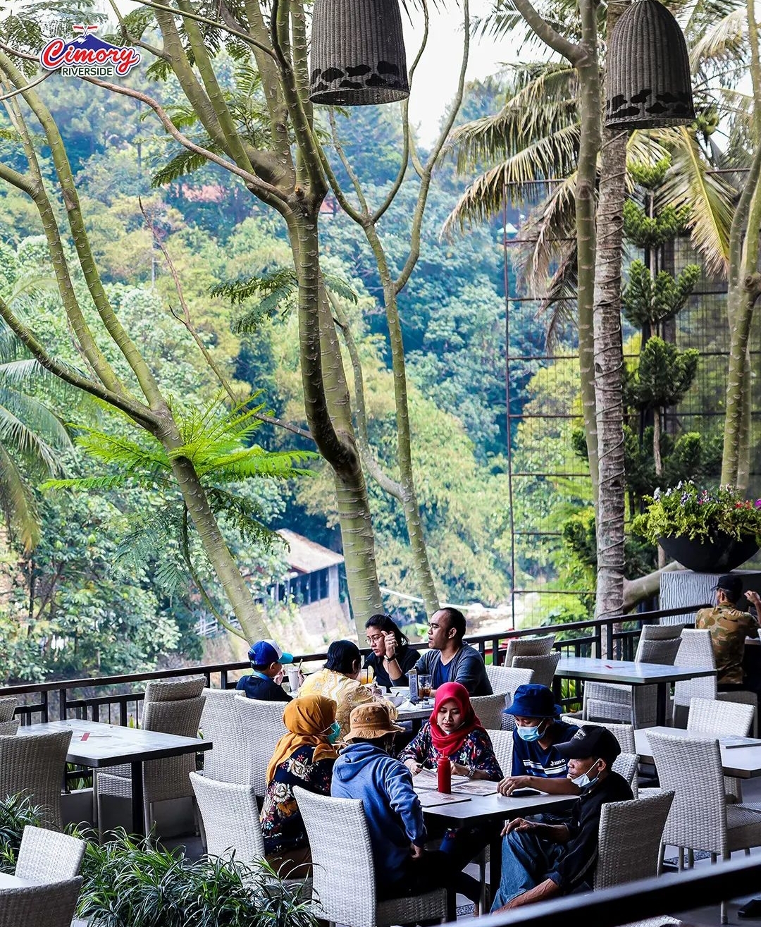 Dok. Cimory Riverside