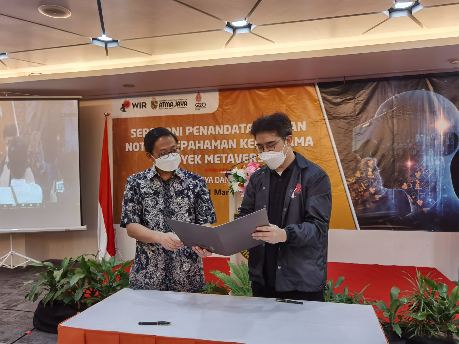 MoU Atma Jaya dan WIR Group (Sumber gambar: Hypeabis.id/Syaiful M)