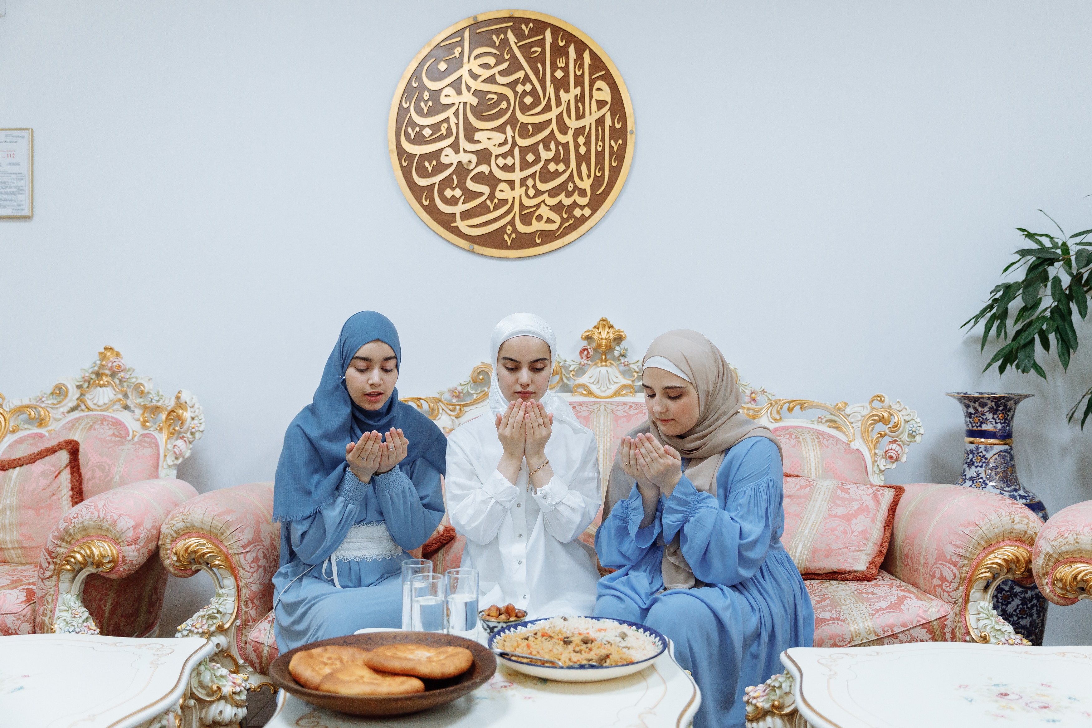 Laki-laki cenderung bersedia mengeluarkan anggaran lebih besar untuk persiapan menyambut Ramadan dibandingkan perempuan 