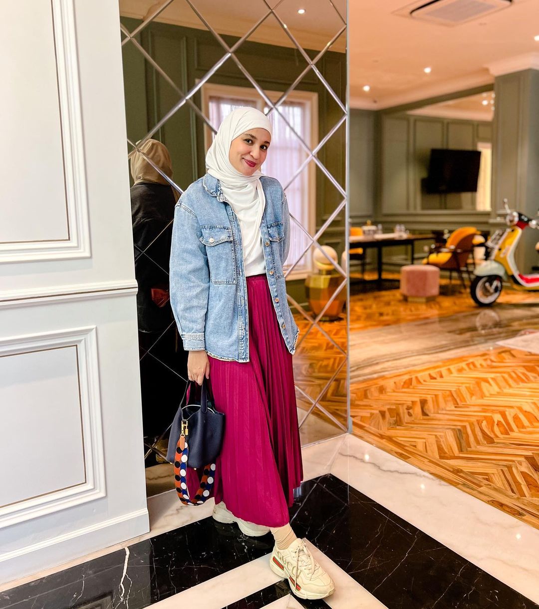 Sumber gambar: Shireen Sungkar Official Instagram