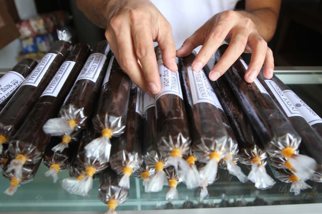 Proses pembuatan dodol Betawi sangat rumit. (Sumber gambar: Hypeabis.id)