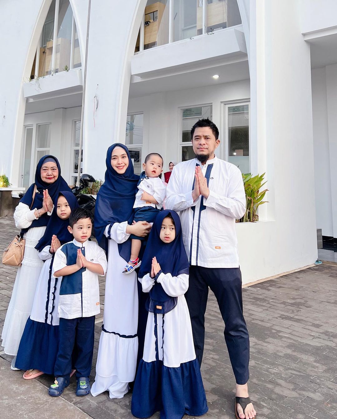 Sumber gambar: Oki Setiana Dewi/Instagram