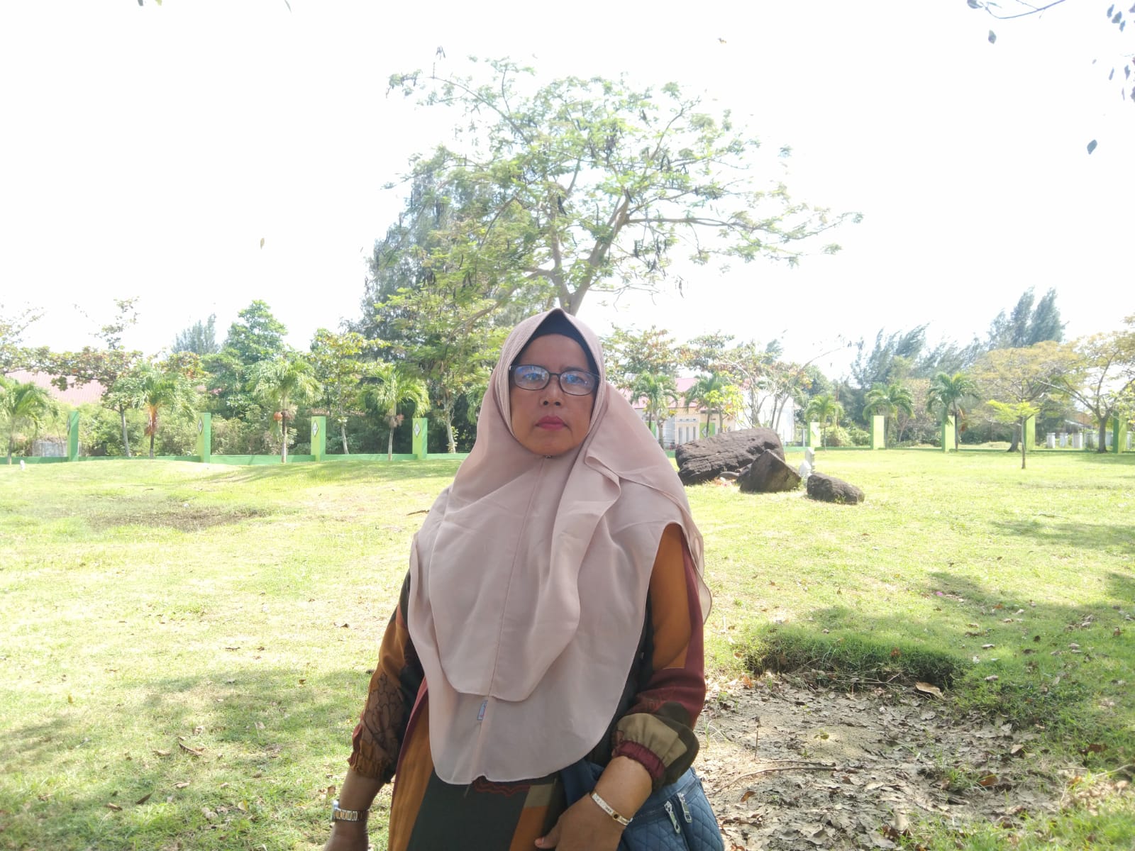 Ernawati. | Kamaruddin