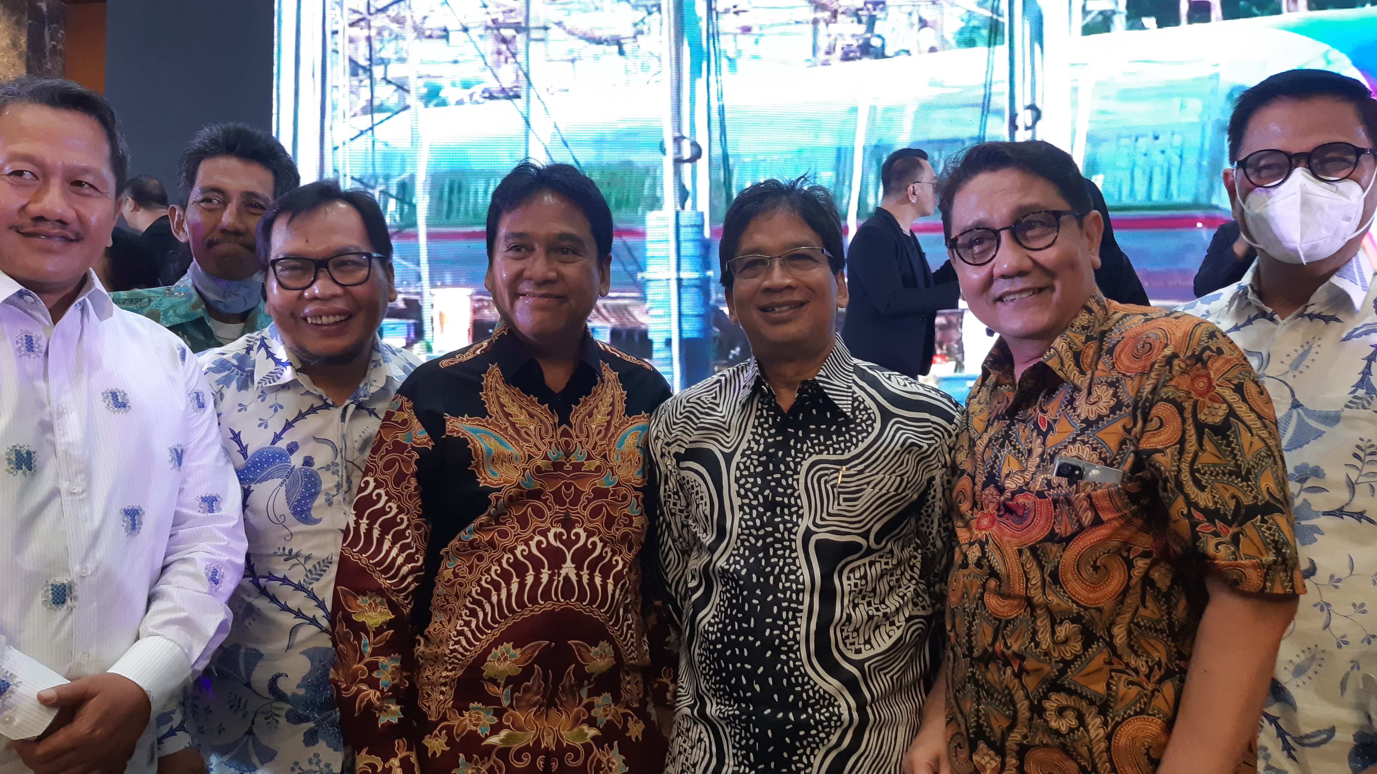 Rektor UNS Jamal Wiwoho dan 