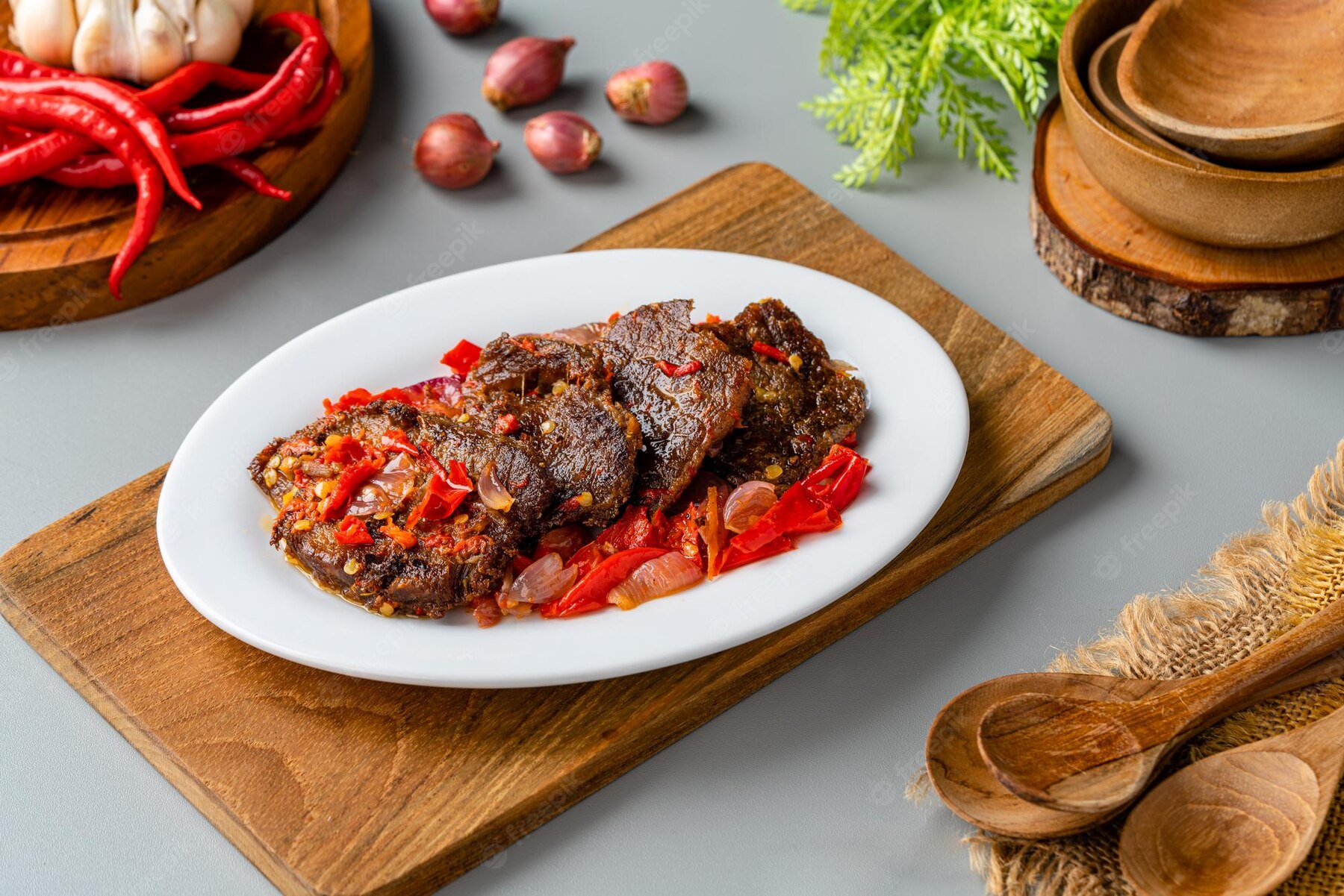 Ilustrasi dendeng daging rusa (Sumber gambar : Freepik)