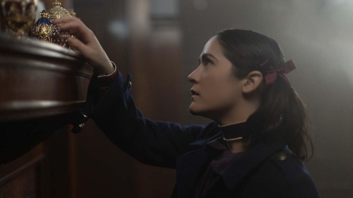 Isabelle Fuhrman sebagai Esther Coleman di film Orphan: First Kill (2022). (Sumber gambar: Paramount+)