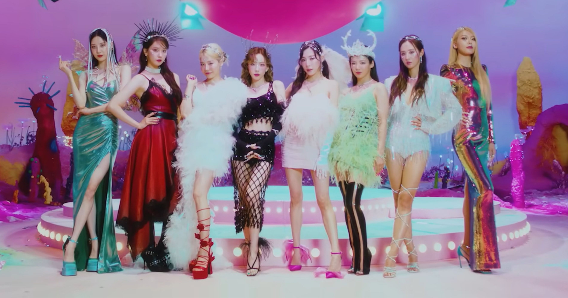 Sumber gambar: Twitter/SNSD