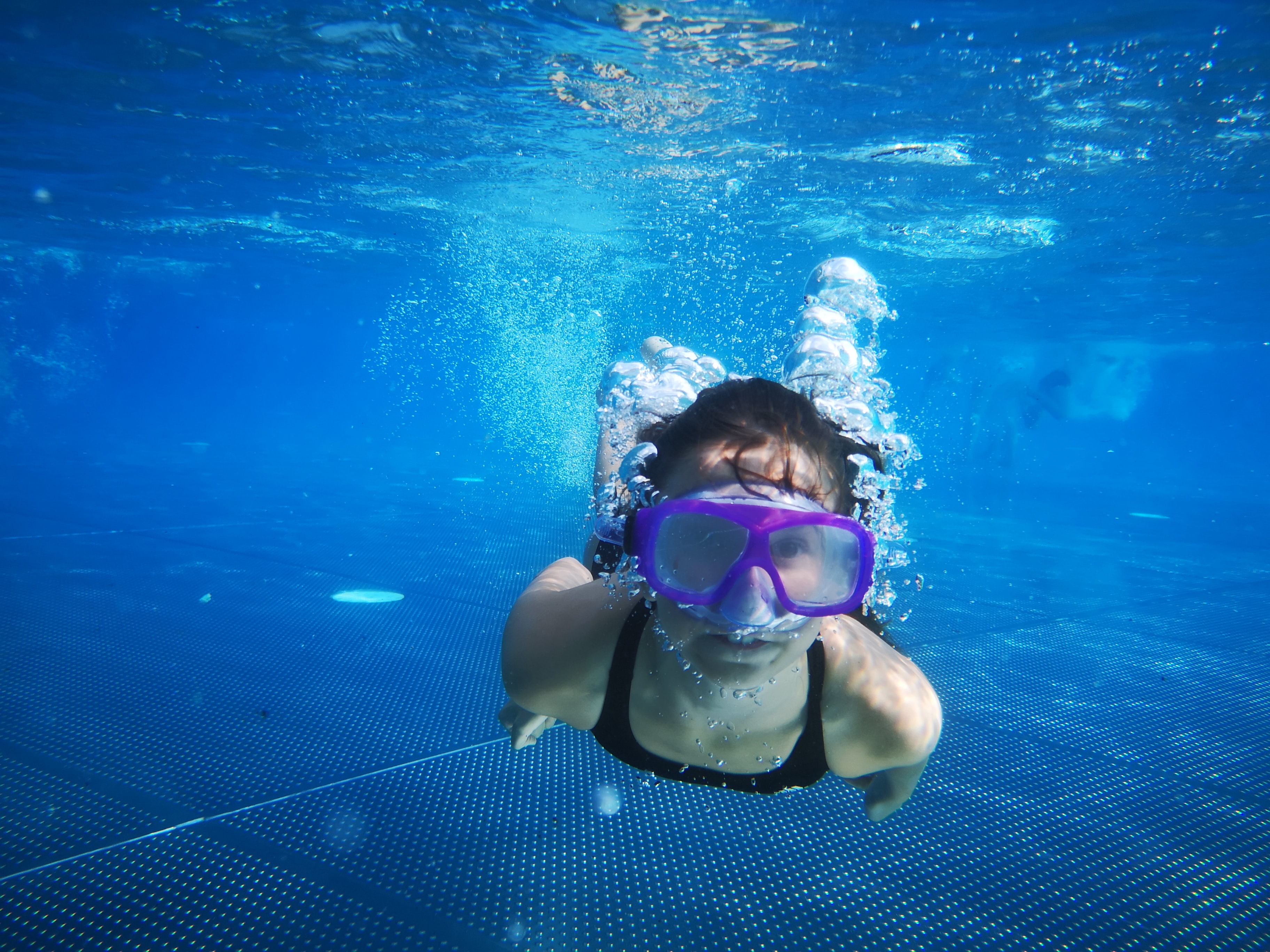 Berenang (Sumber gambar: Dea Piretedea/Unsplash)