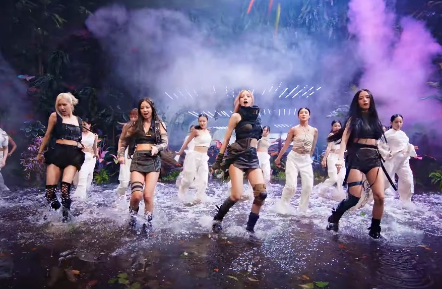 Cuplikan video klip single Pink Venom (Sumber gambar: YouTube/Blackpink)