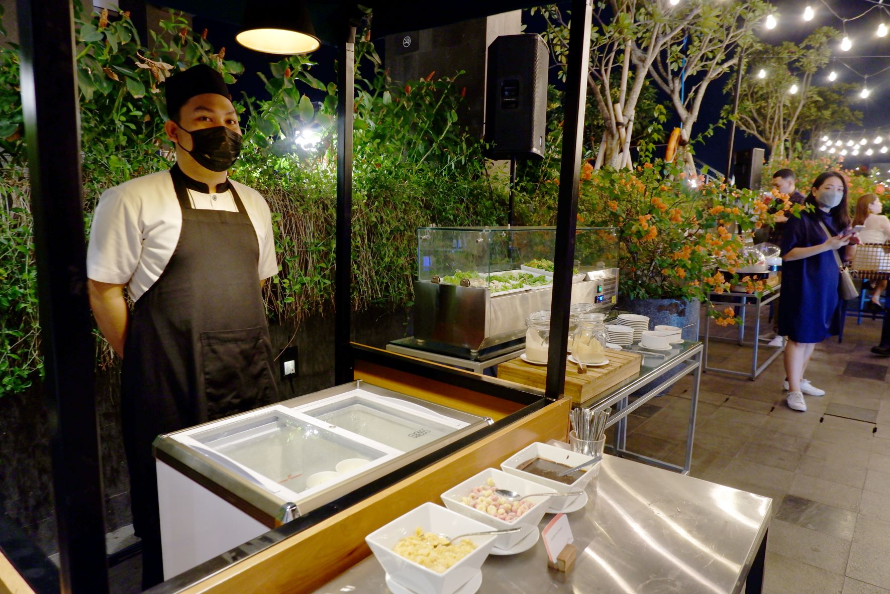 Area es krim dalam menu Friyay! BBQ Buffet. (Sumber gambar: Hilton Garden Inn Jakarta Taman Palem)