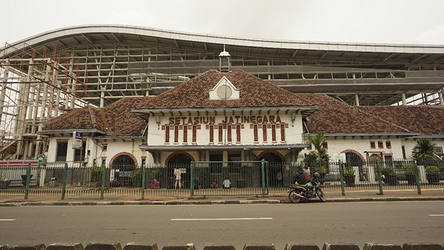Stasiun Jatinegara/KAI