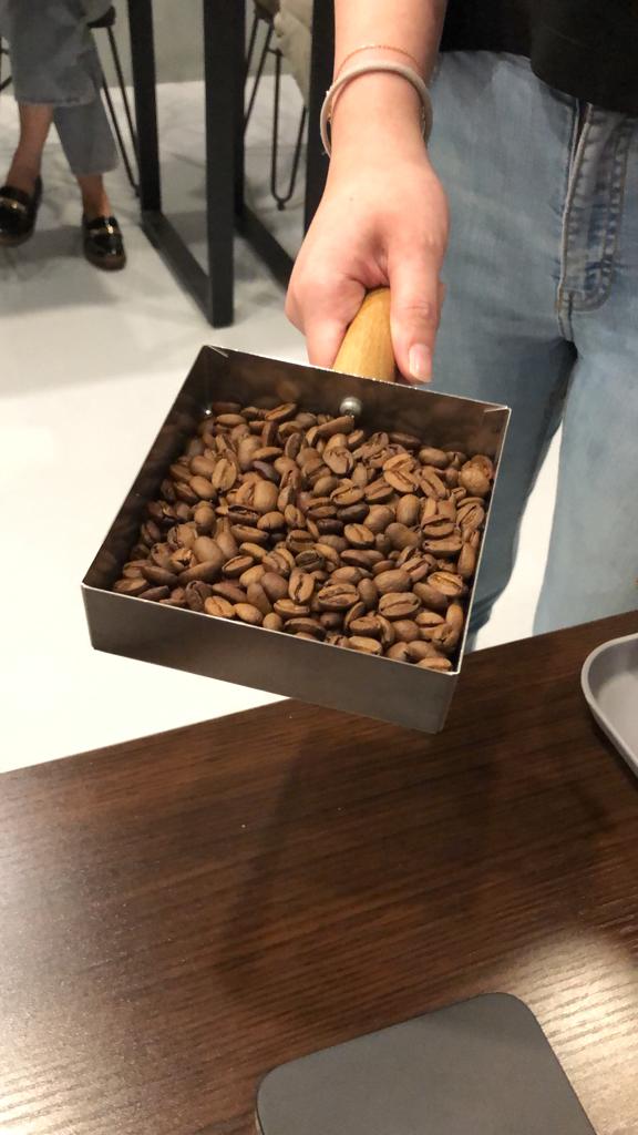 Biji kopi yang sudah di roasting (Sumber gambar: Indah Permata Hati/Hypeabis.id)
