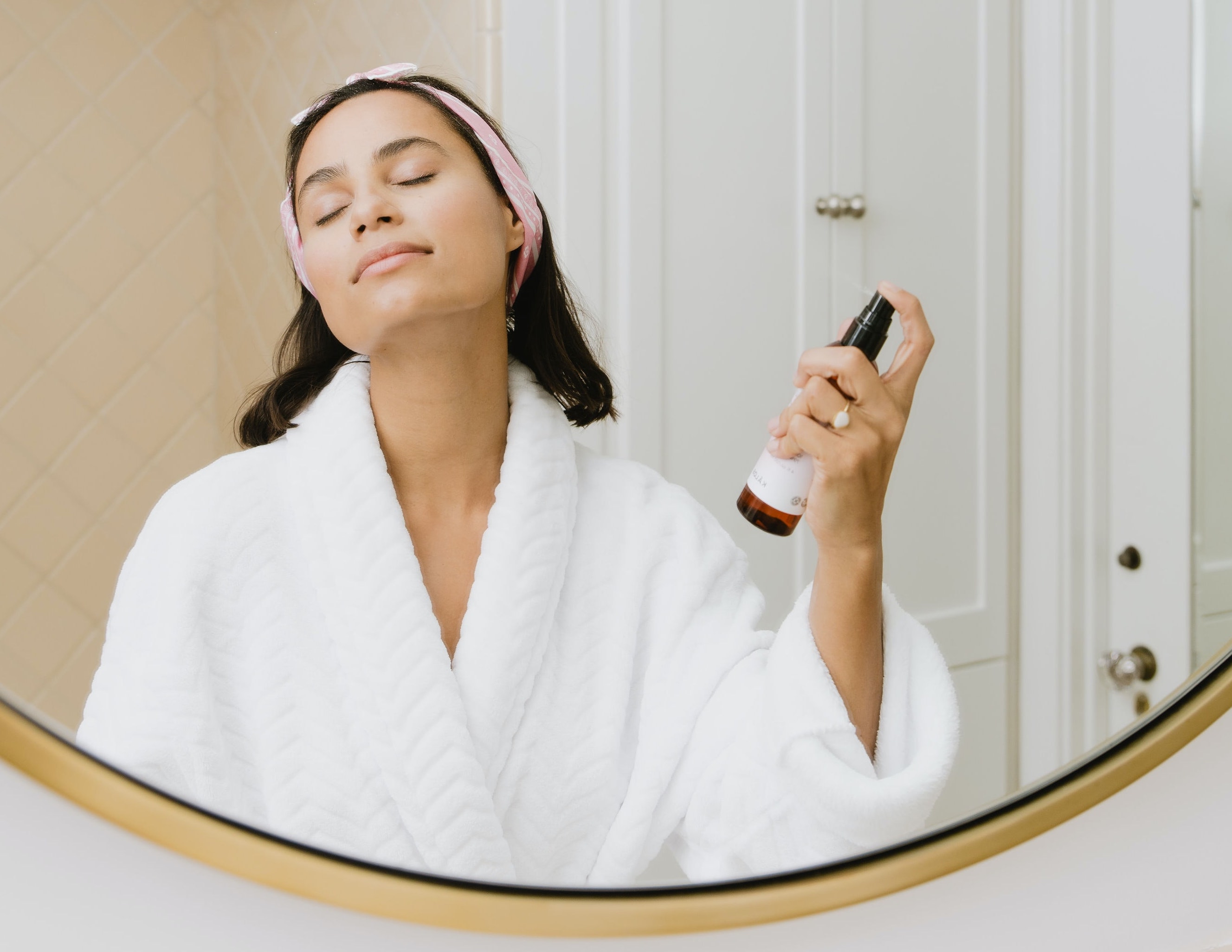 Ilustrasi skincare (Sumber gambar: Kalos Skincare/Unsplash)