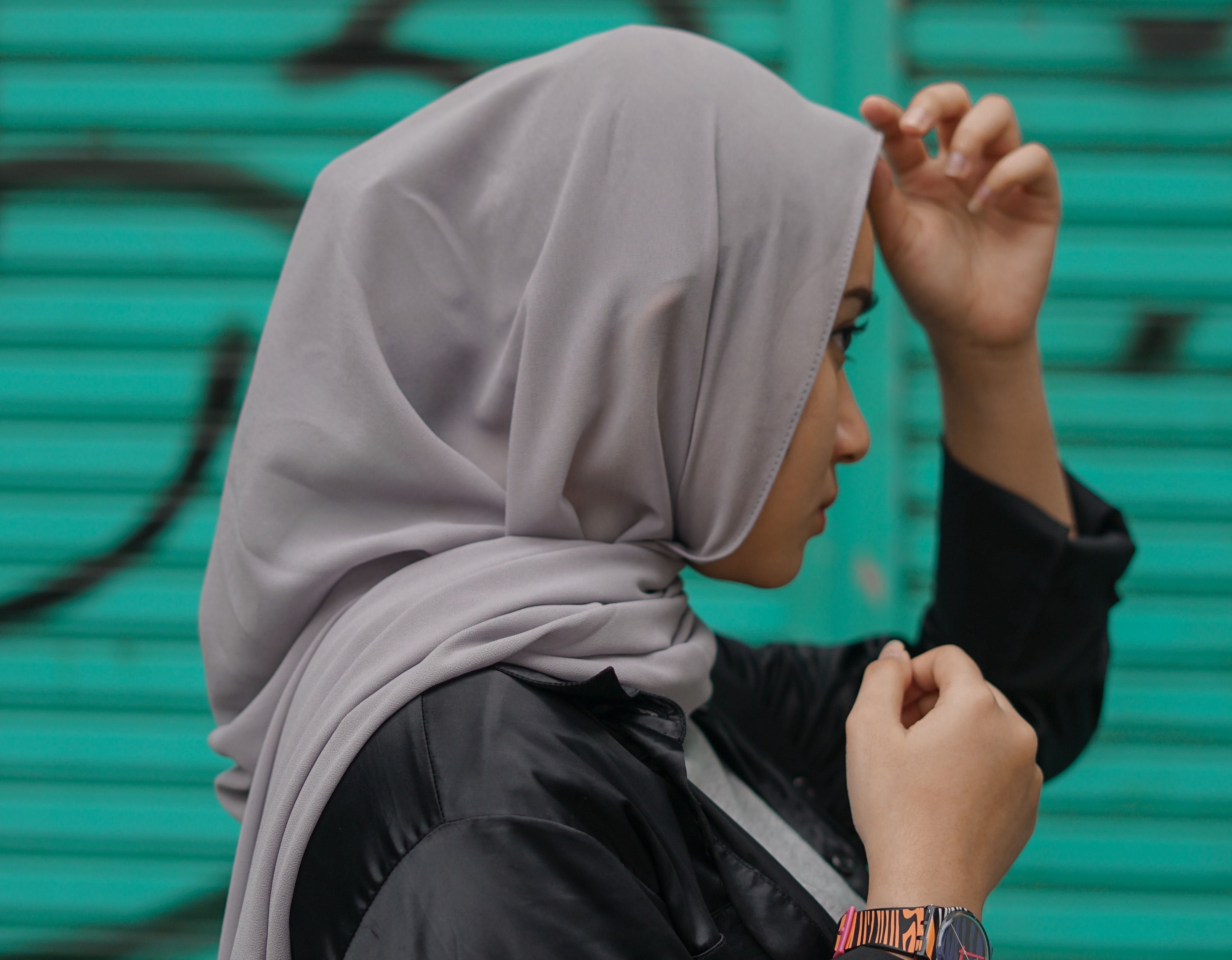 Ilustrasi pashmina (Sumber gambar: Nada Hanifah/Unsplash)