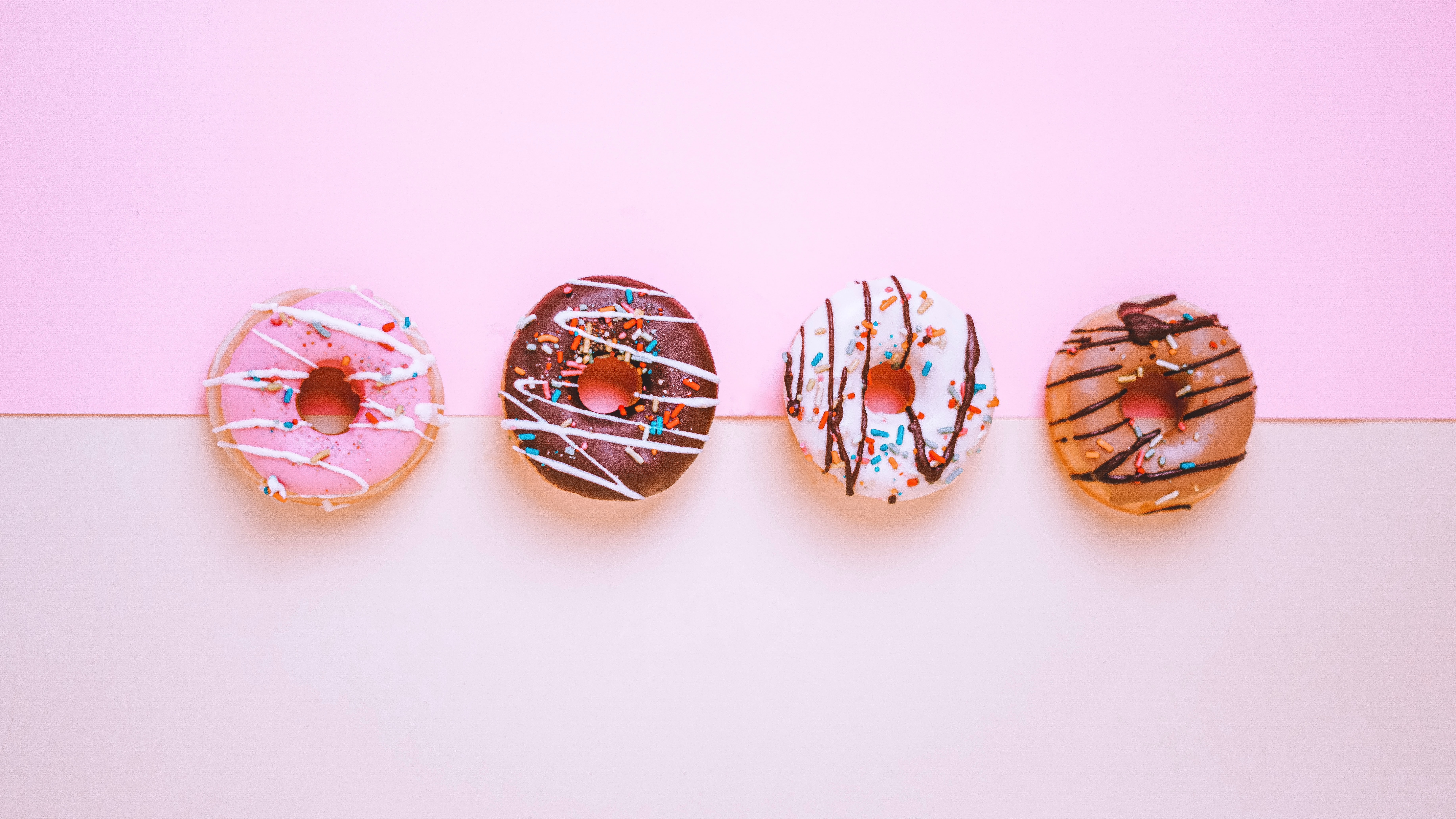 Ilustrasi donat (Najla Cam/Unsplash)
