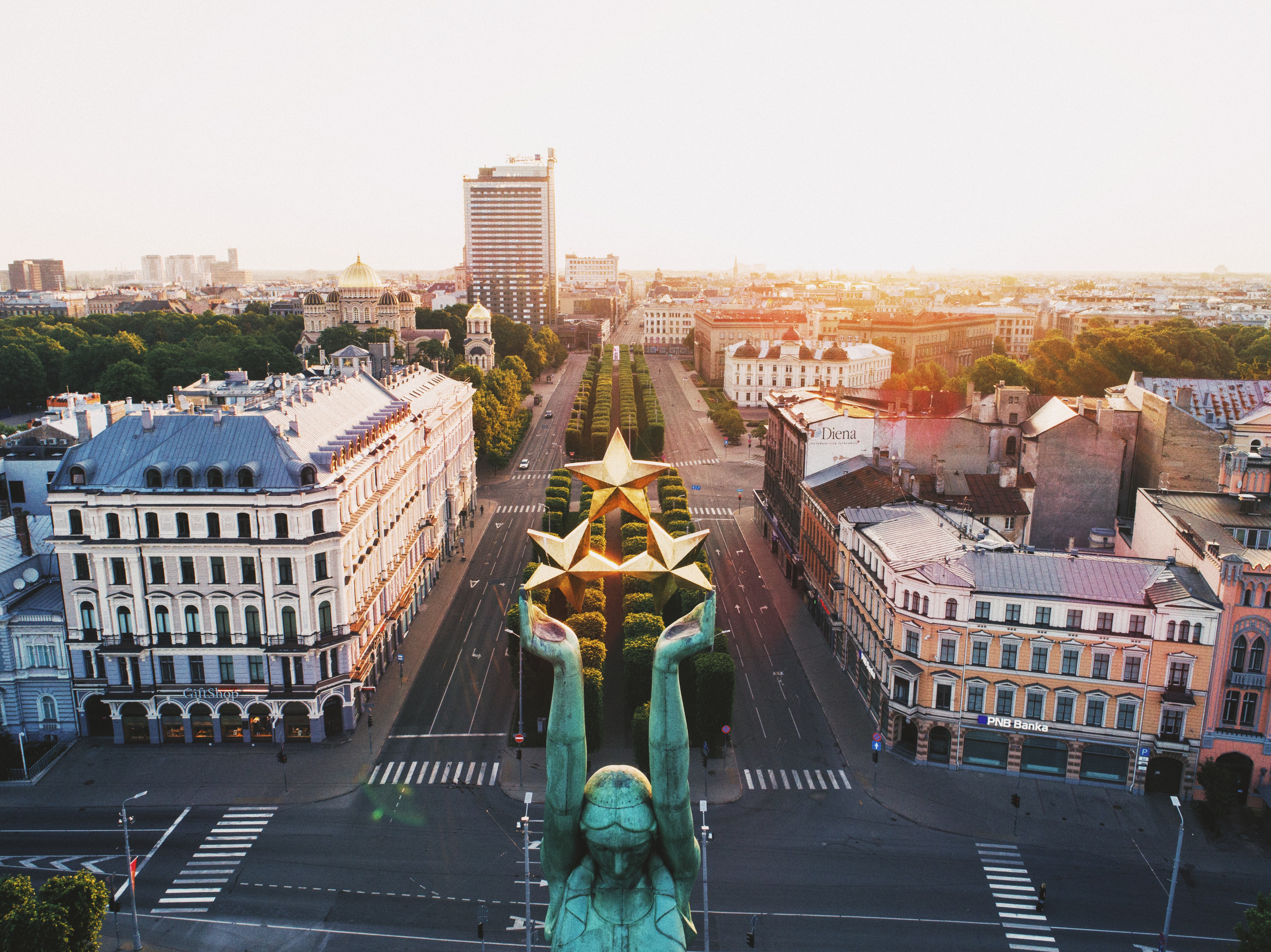 Ilustrasi monumen di Kota Riga (sumber gambar Unsplash/Ivars Utin?ns)