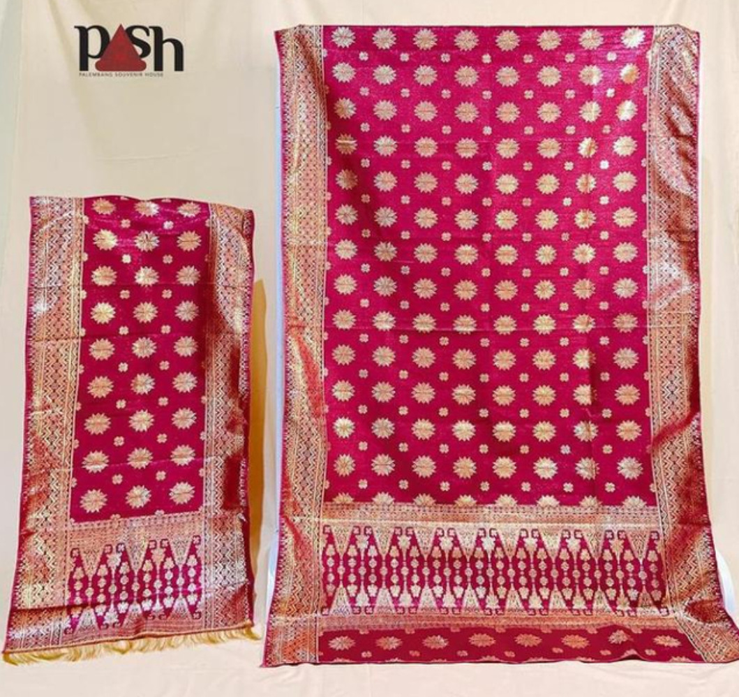 Salah satu produk Songket Palembang  PaSH