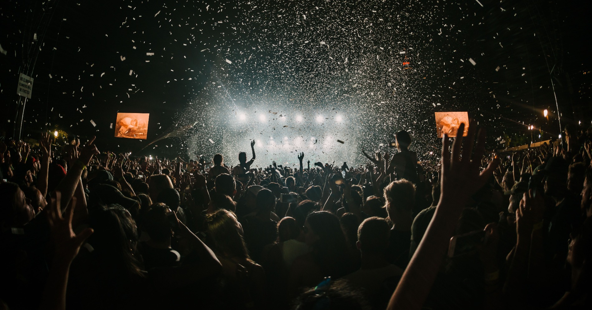 Ilustrasi konser (Sumber gambar: Danny Howe/Unsplash)