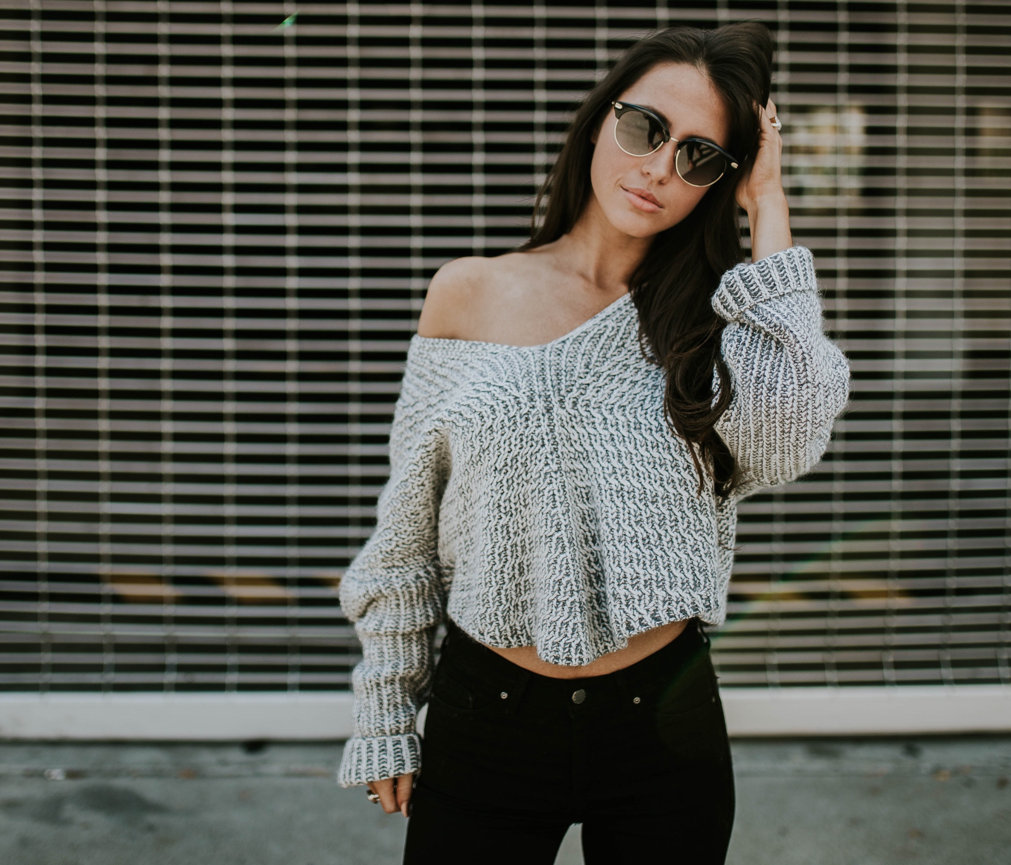 Ilustrasi outfit konser outdoor (Sumber gambar: Brooke Cangle/Unsplash)