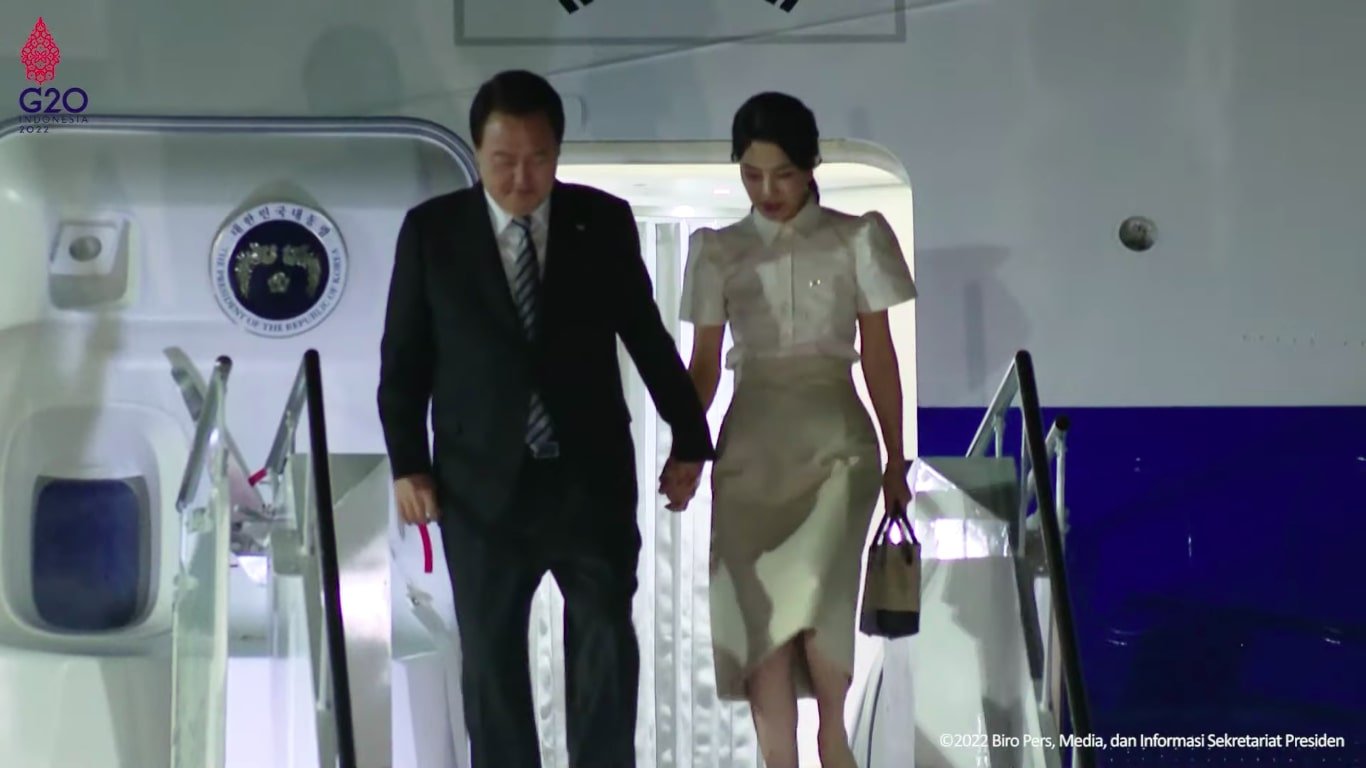 Outfit Kim Keon Hee (Sumber gambar: Youtube.com/sekretariatpresiden)