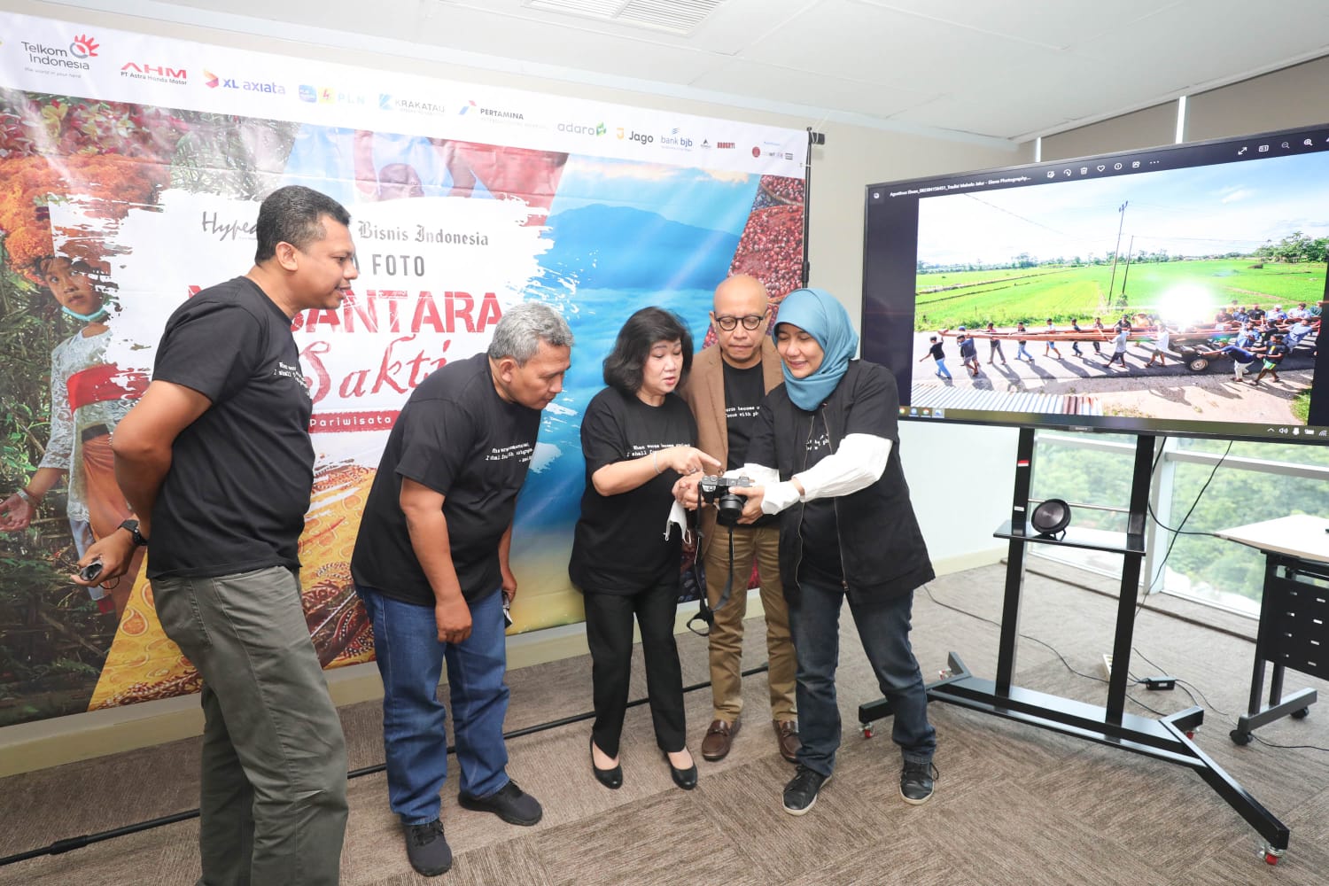 Lomba Foto Nusantara Sakti (Sumber gambar: Himawan L Nugraha/Hypeabis.id/Bisnis Indonesia)