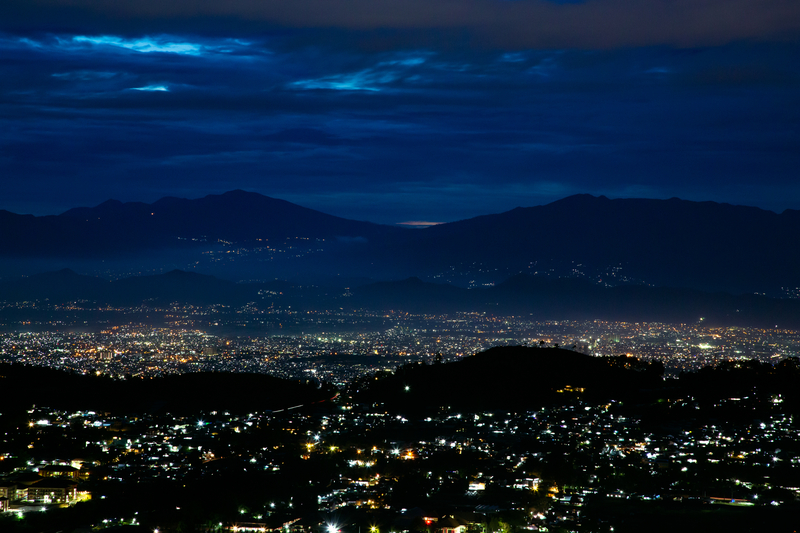 Bukit Moko (Sumber gambar: PegiPegi)