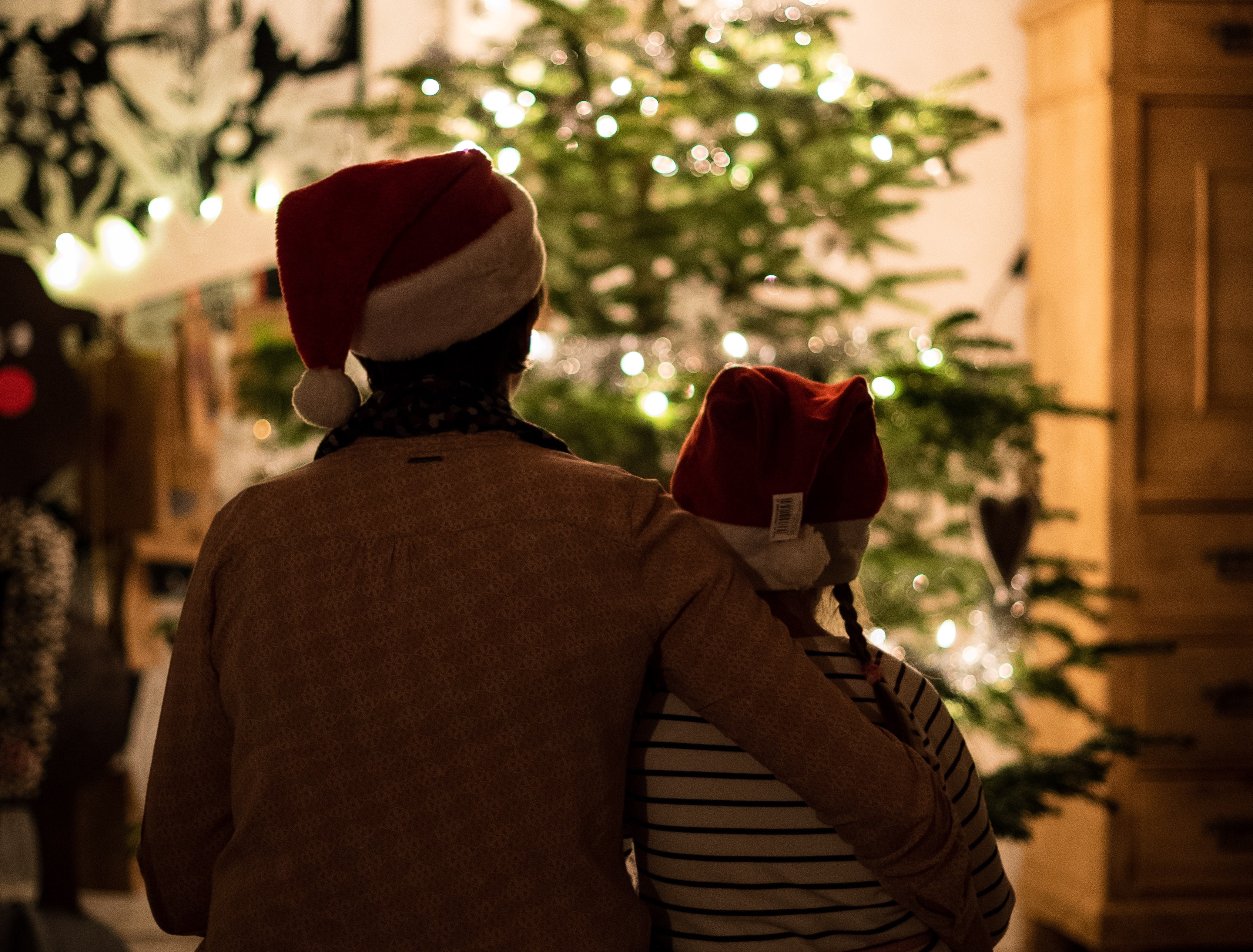 Ilustrasi momen natal bersama keluarga (Sumber gambar: S B Vonlanthen/Unsplash)