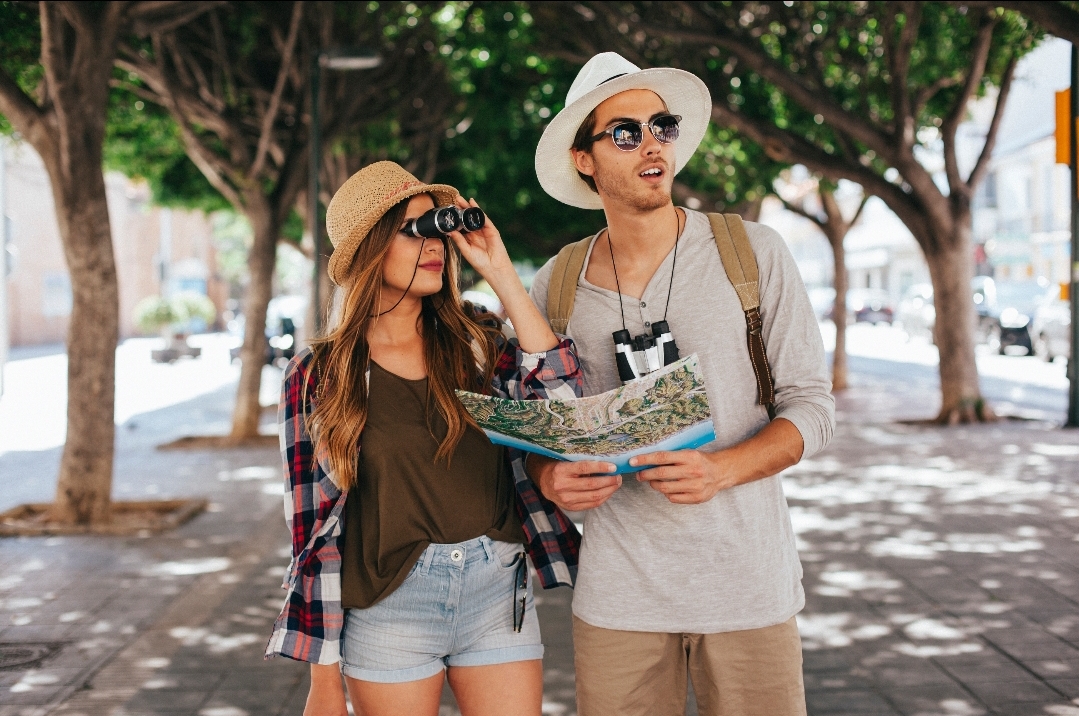 Ilustrasi traveling (Sumber gambar: Freepik)