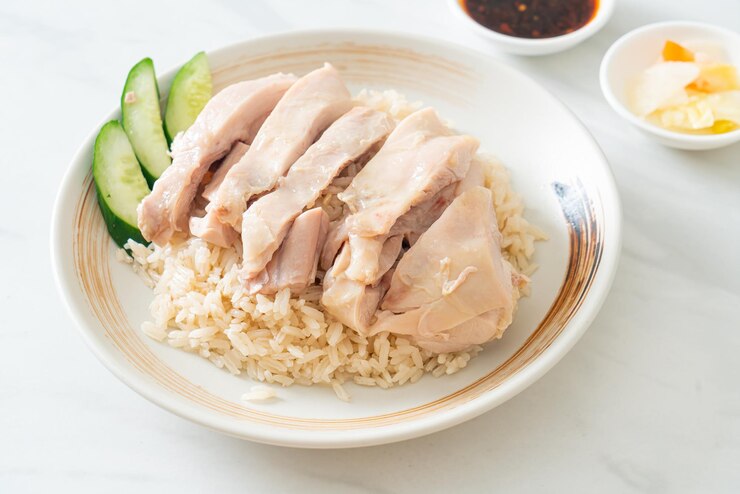 Nasi Ayam Hainan (Sumber gambar: Topntp26/Freepik)