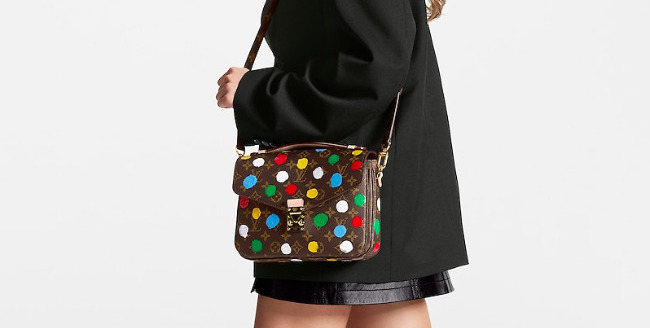LV x YK Pochette Metis (Sumber gambar: Louis Vuitton)
