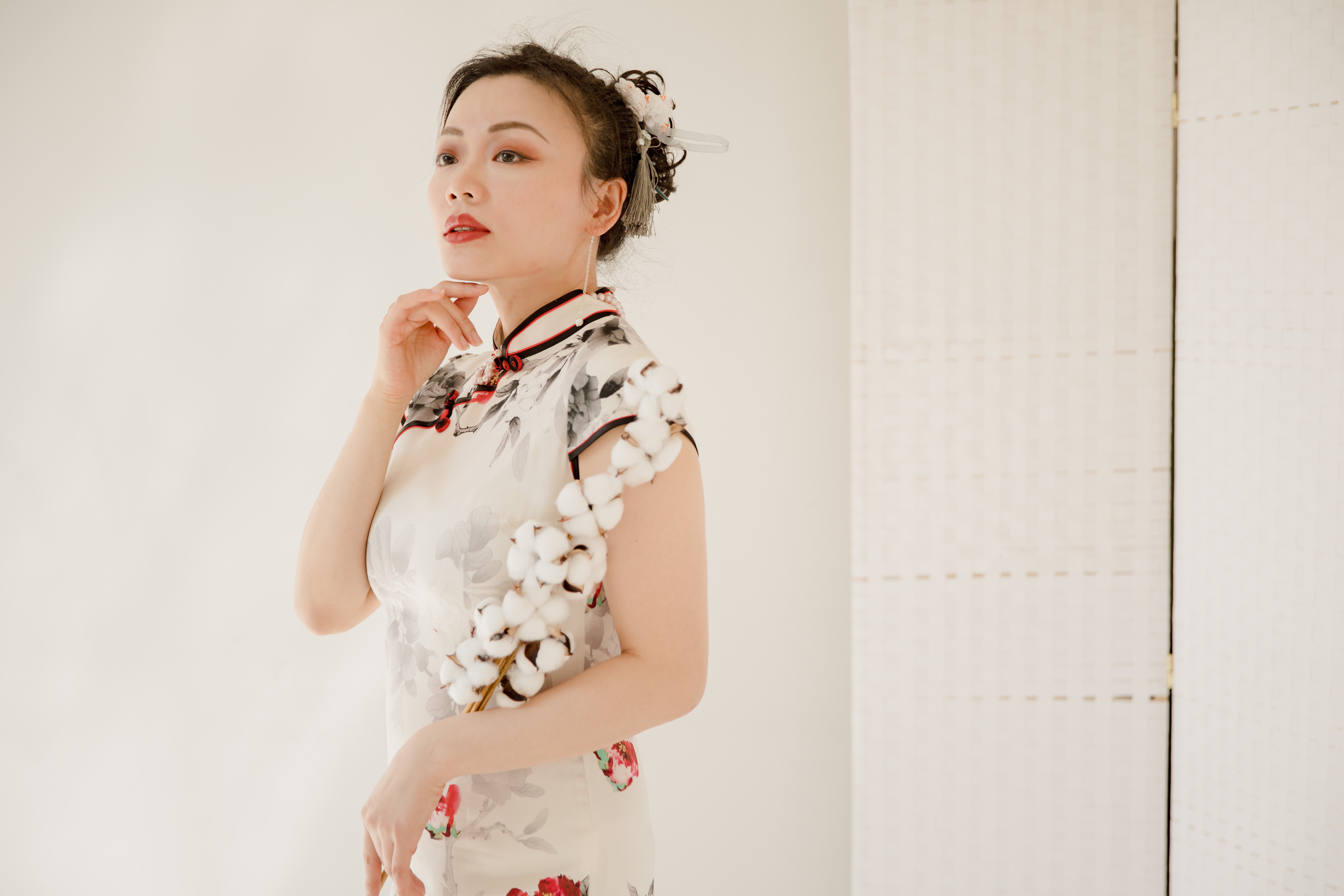 Cheongsam (Sumber gambar: Rodnae Production/Pexels)