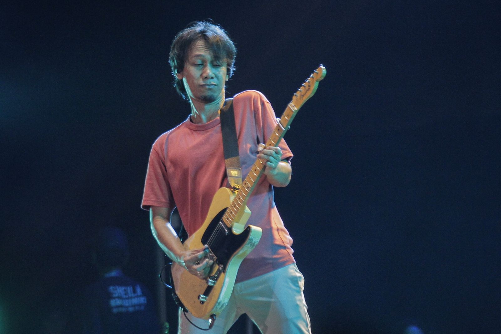 Penampilan Sheila On 7 dalam konser tunggal Tuunggu Aku di Jakarta yang berlangsung di Jiexpo Kemayoran, Jakarta, Sabtu (28/1/2023) sukses menghipnotis para Sheila Gank. (Hypeabis.id/Fanny Kusumawardhani )
