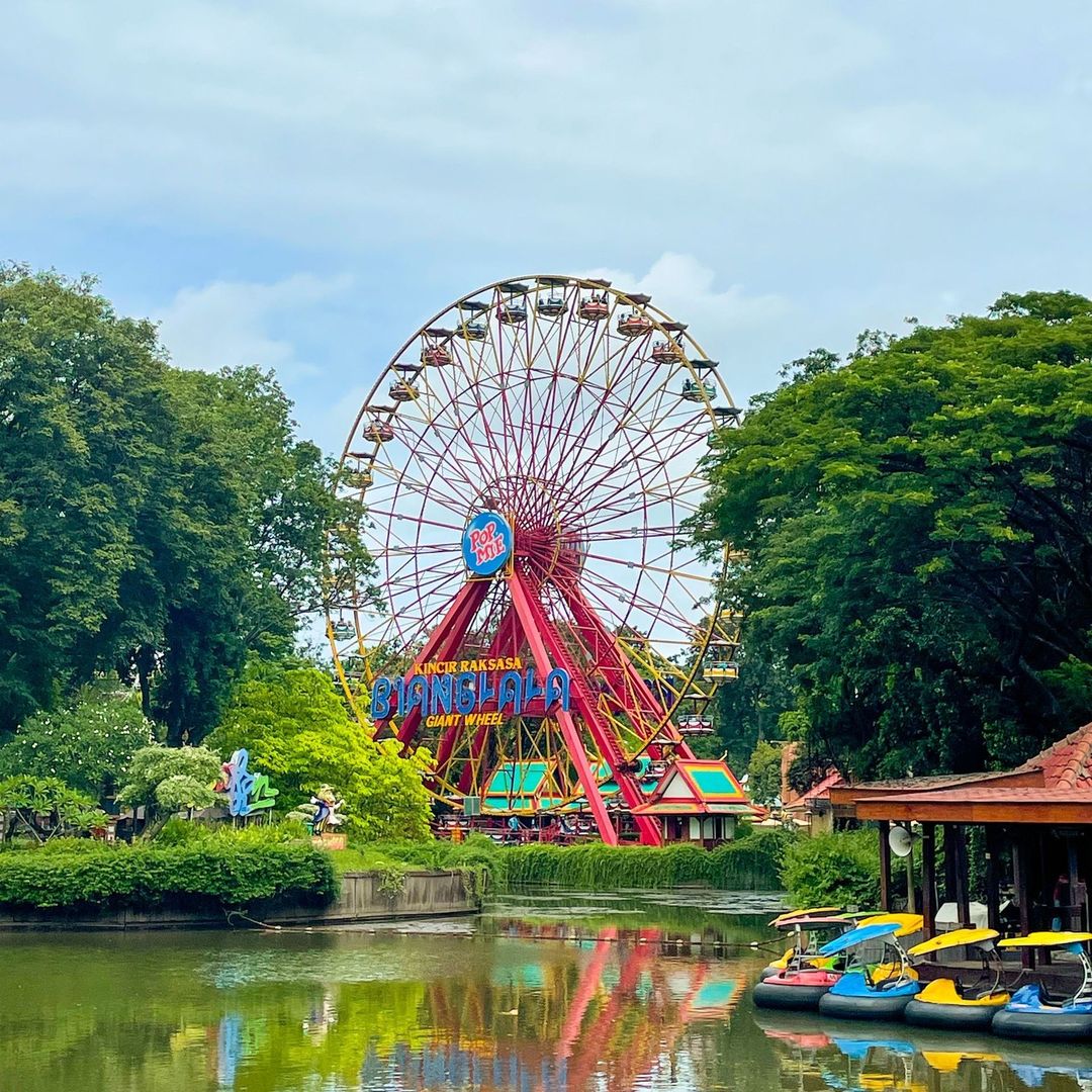 (Sumber: Dufan Ancol)