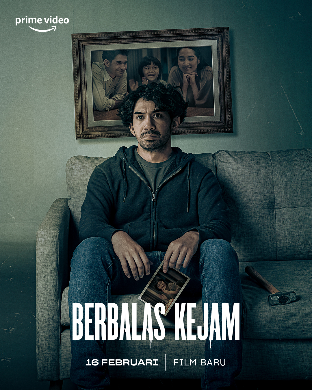 Poster film Berbalas Kejam (Sumber gambar: Prime Video)