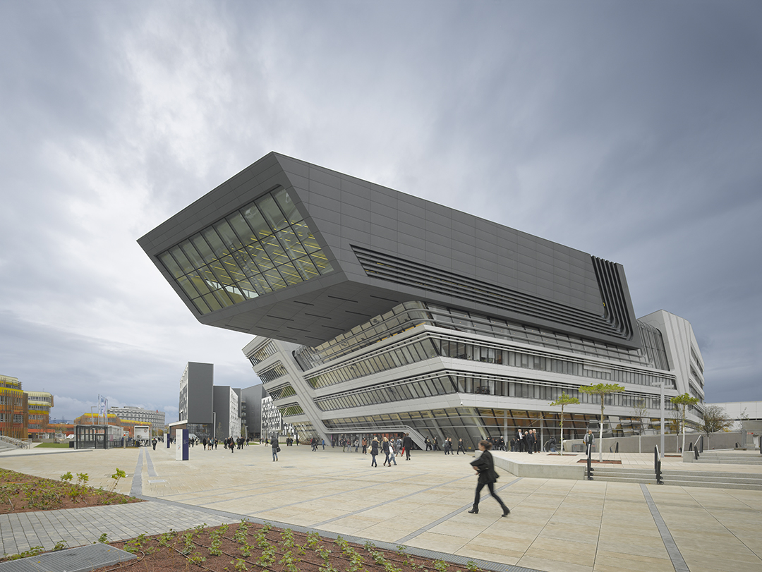 Library and Learning Centre (sumber gambar Zaha Hadid.com)