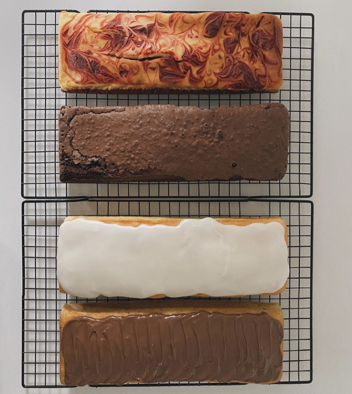 Foto Kue Him & him (Sumber gambar: Instagram @himnhim)