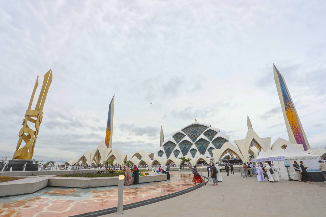 masjid al jabar (sumber gambar pemprov Bandung)